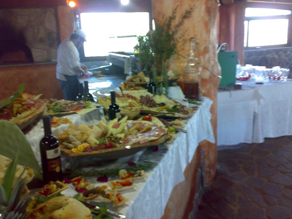 Agriturismo Su Nuratolu Villa Sagama Екстериор снимка