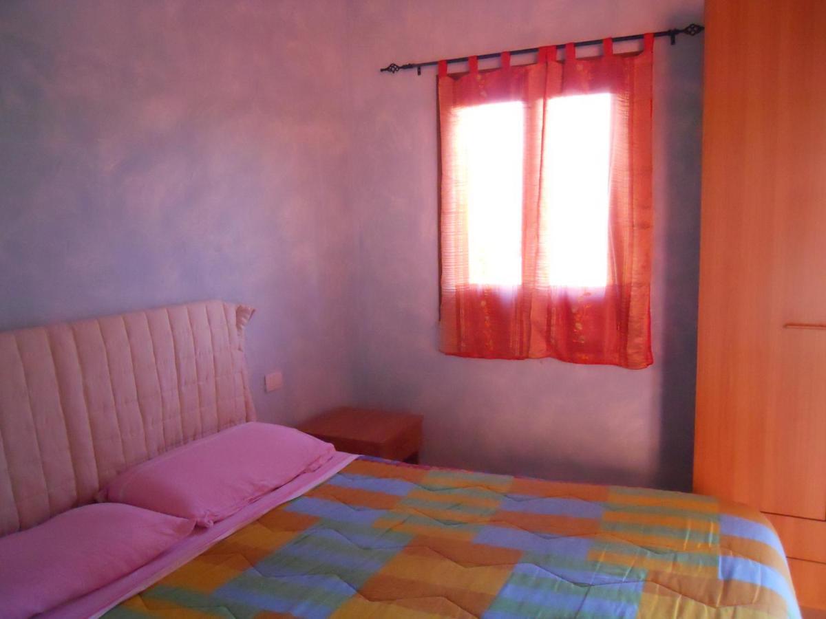 Agriturismo Su Nuratolu Villa Sagama Стая снимка